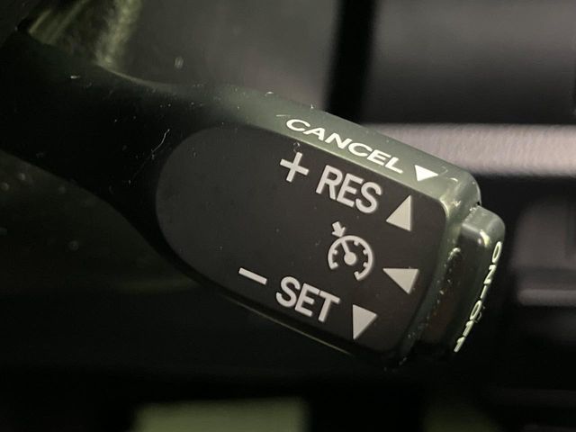 TOYOTA VOXY 2018 Image 31