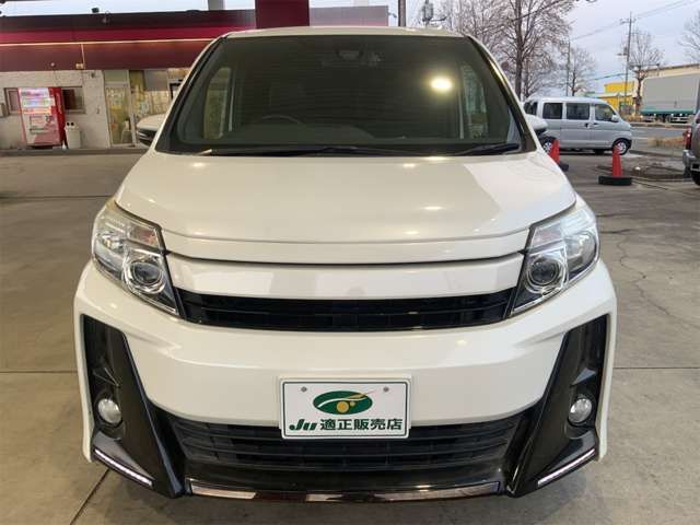 TOYOTA NOAH 2016 Image 31