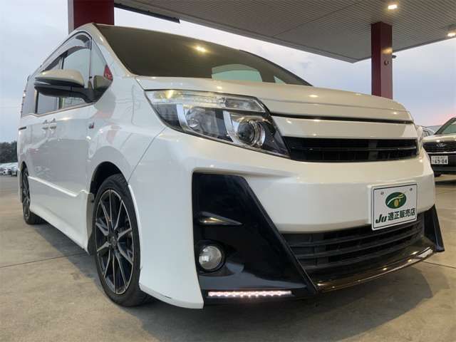 TOYOTA NOAH 2016 Image 31
