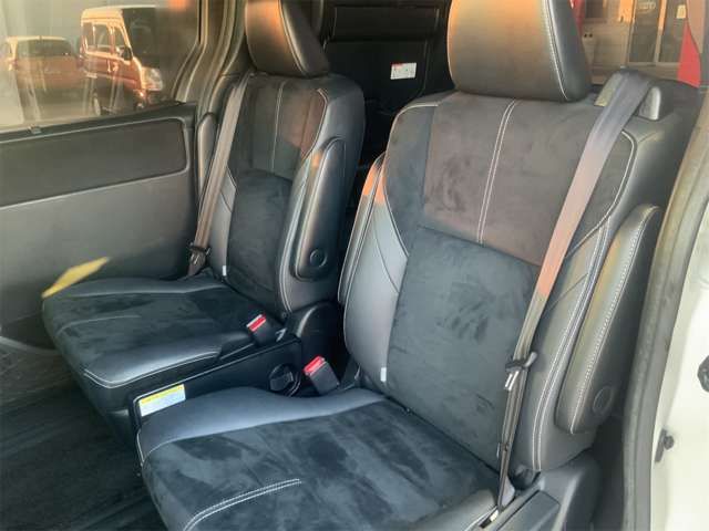 TOYOTA NOAH 2016 Image 31