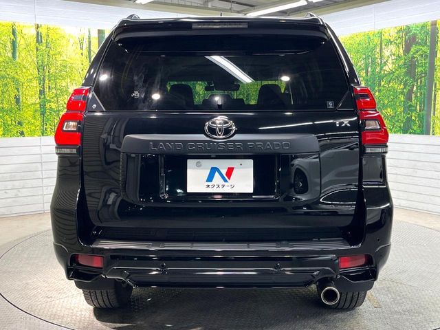 TOYOTA LANDCRUISER PRADO 2023 Image 31