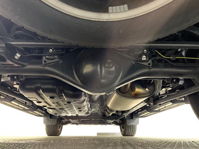 TOYOTA LANDCRUISER PRADO 2023 Image 31