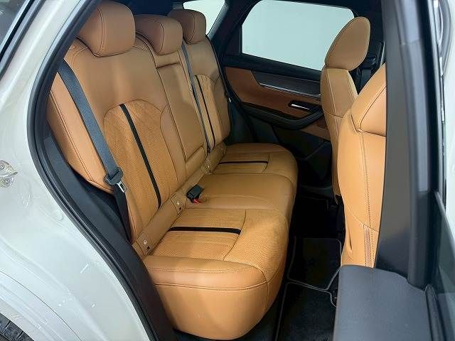 MAZDA CX-60 2023 Image 31