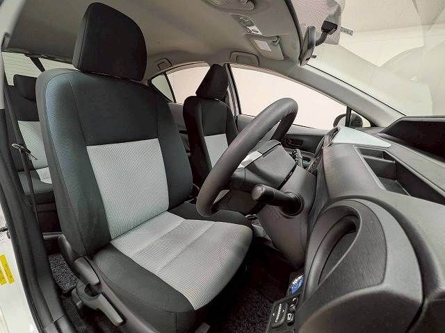 TOYOTA AQUA 2012 Image 31