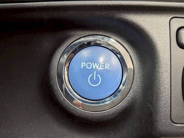 TOYOTA AQUA 2012 Image 31