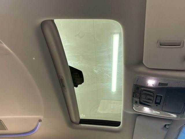 TOYOTA VELLFIRE 2019 Image 31