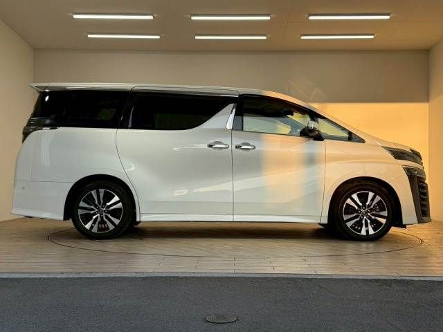 TOYOTA VELLFIRE 2019 Image 31