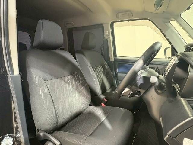 TOYOTA ROOMY 2017 Image 31