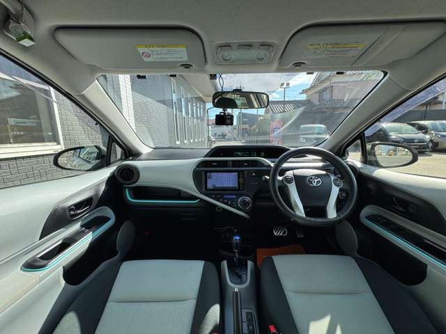 TOYOTA AQUA 2012 Image 31