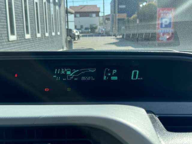 TOYOTA AQUA 2012 Image 31