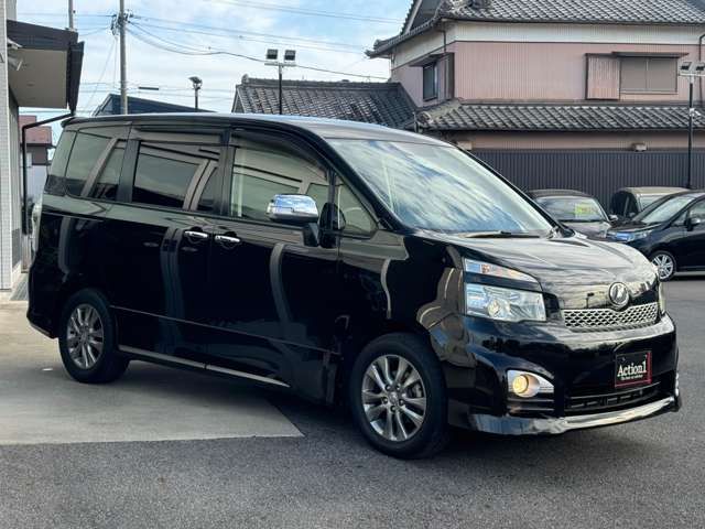 TOYOTA VOXY 2013 Image 31