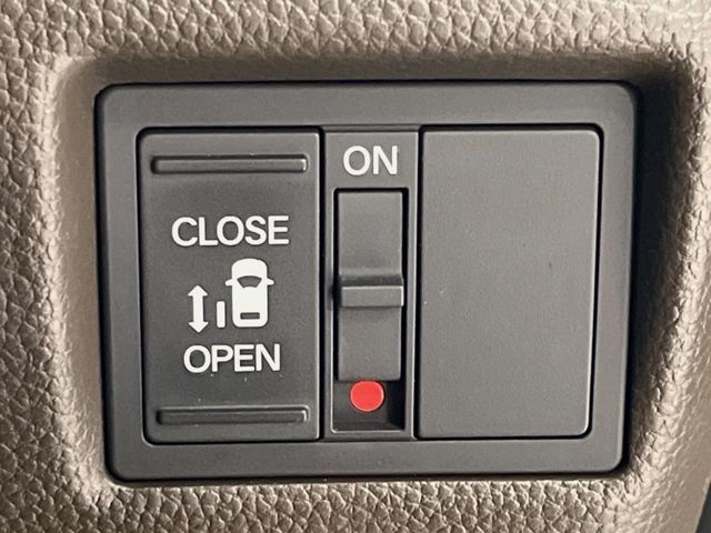 HONDA N BOX 2022 Image 31