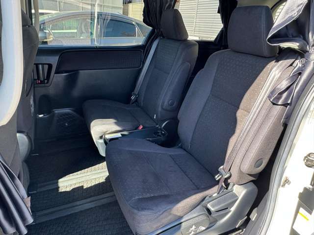 TOYOTA VOXY HYBRID 2014 Image 31