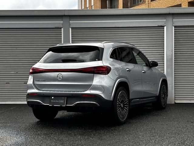 MERCEDES BENZ EQA 2024 Image 31