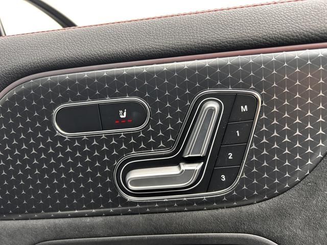 MERCEDES BENZ EQA 2024 Image 31