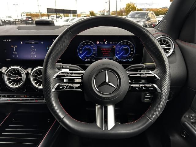 MERCEDES BENZ EQA 2024 Image 31