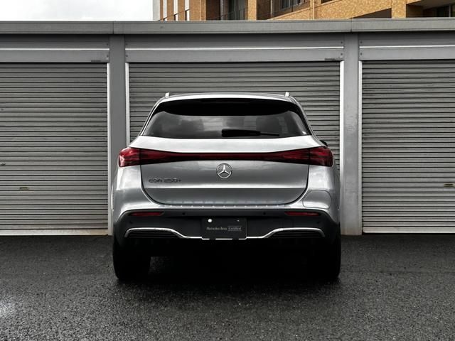 MERCEDES BENZ EQA 2024 Image 31