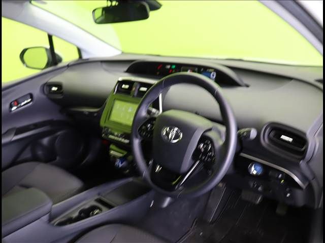 TOYOTA PRIUS 2020 Image 31