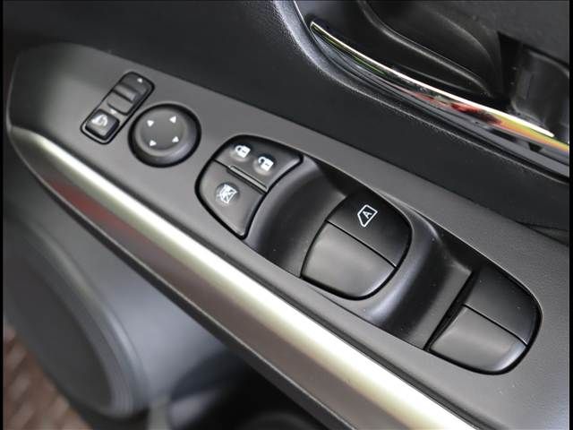 NISSAN KICKS 2020 Image 31