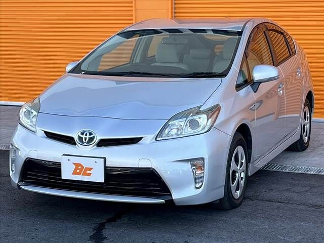 TOYOTA PRIUS 2015 Image 31