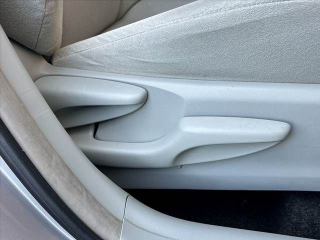 TOYOTA PRIUS 2015 Image 31