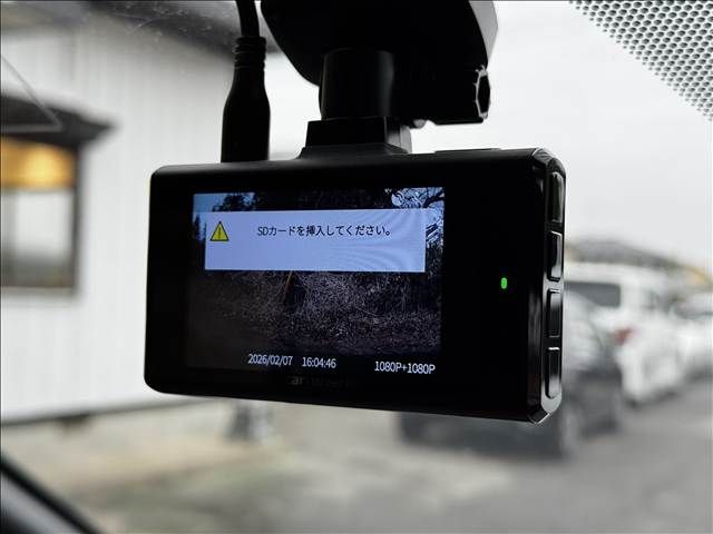 TOYOTA VOXY HYBRID 2018 Image 31