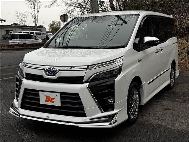 TOYOTA VOXY HYBRID 2018 Image 31