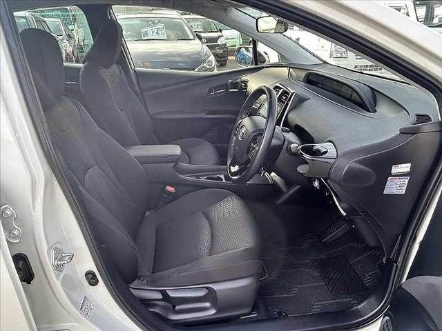 TOYOTA PRIUS 2020 Image 31