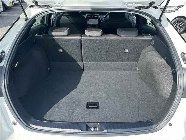 TOYOTA PRIUS 2020 Image 31