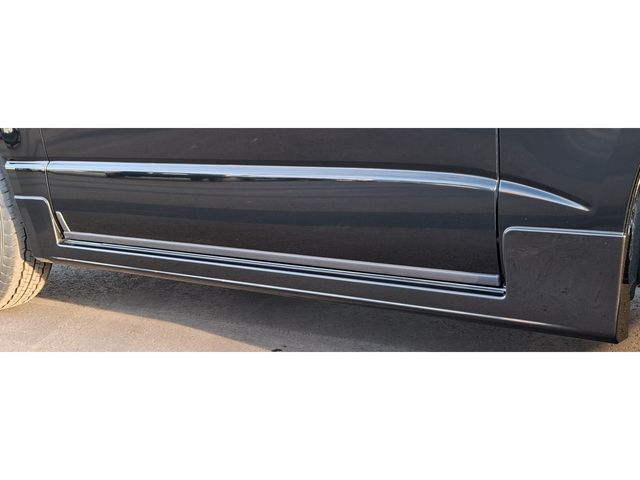 TOYOTA HIACE VAN 4WD 2025 Image 31