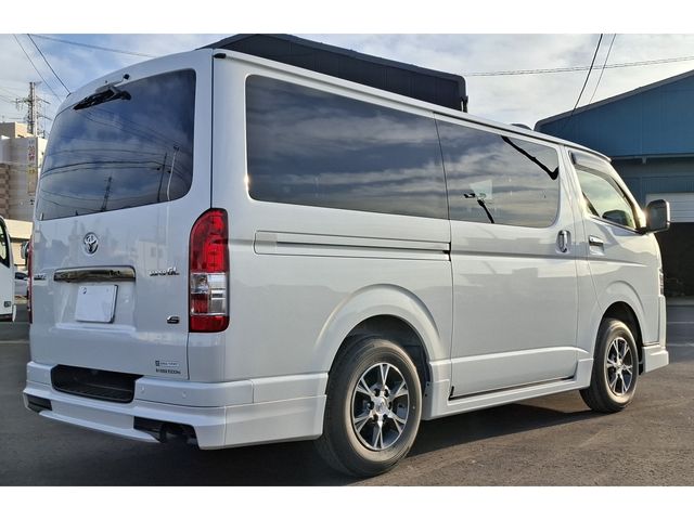 TOYOTA HIACE VAN 4WD 2025 Image 31