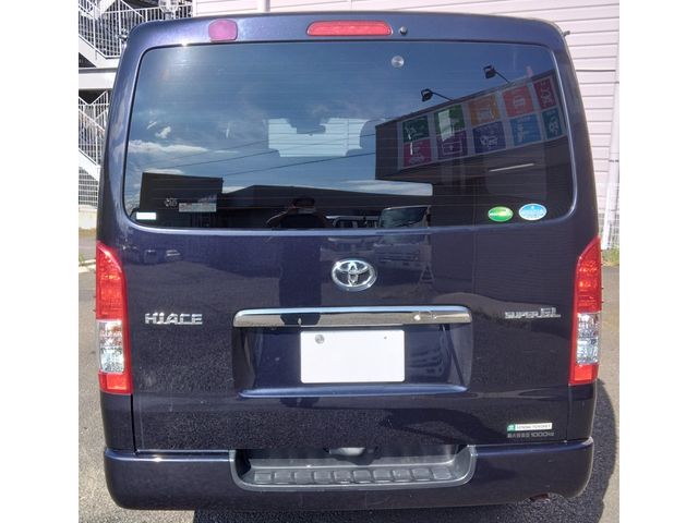 TOYOTA HIACE VAN 4WD 2019 Image 31
