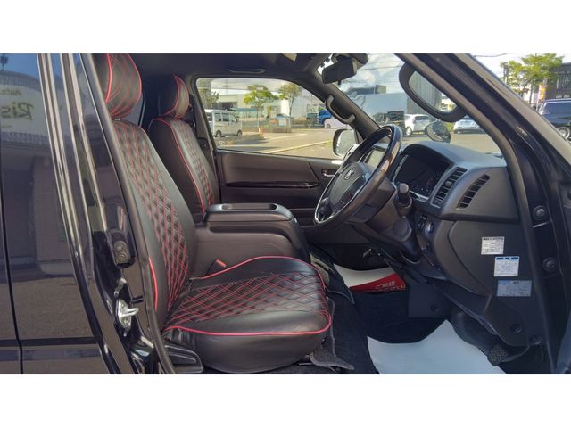 TOYOTA HIACE VAN 4WD 2019 Image 31