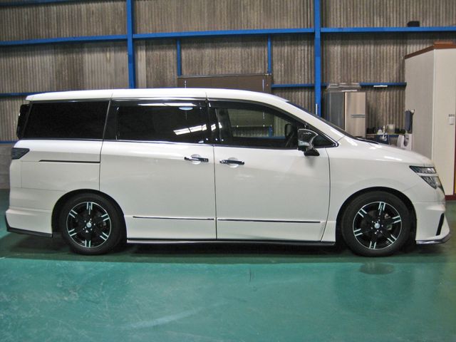 NISSAN ELGRAND 2019 Image 31