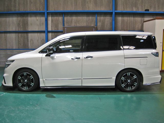 NISSAN ELGRAND 2019 Image 31