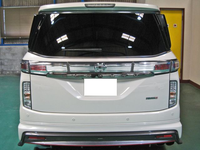 NISSAN ELGRAND 2019 Image 31