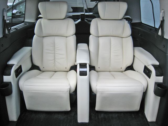 NISSAN ELGRAND  4WD 2019 Image 31