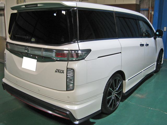 NISSAN ELGRAND  4WD 2015 Image 31