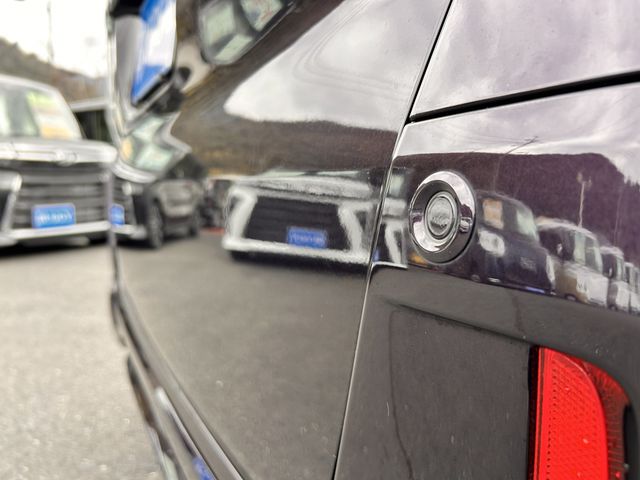 HONDA N BOX CUSTOM 2018 Image 31