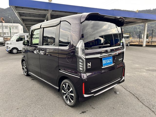 HONDA N BOX CUSTOM 2018 Image 31