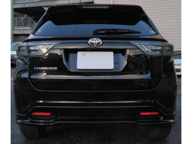 TOYOTA HARRIER 2WD 2017 Image 31