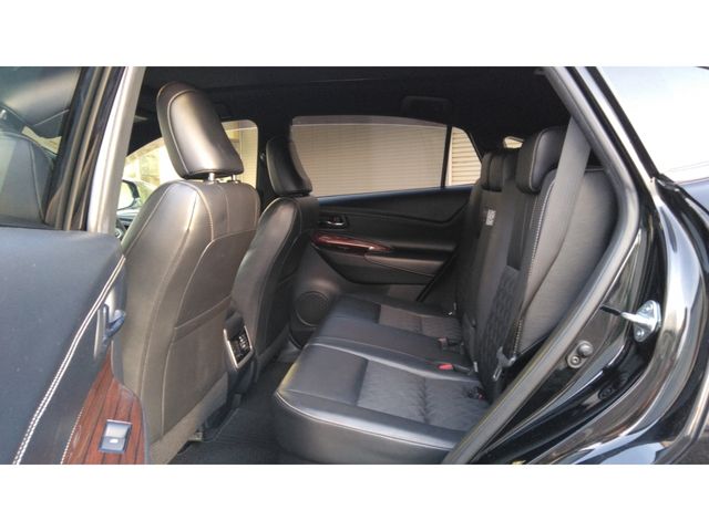 TOYOTA HARRIER 2WD 2017 Image 31