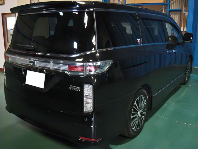 NISSAN ELGRAND  4WD 2014 Image 31