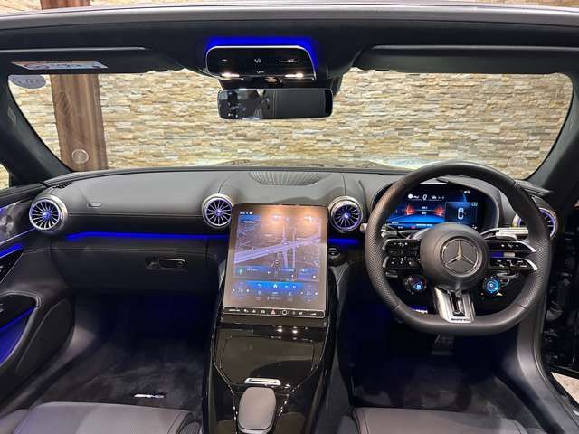 AMG SL CLASS 2022 Image 31