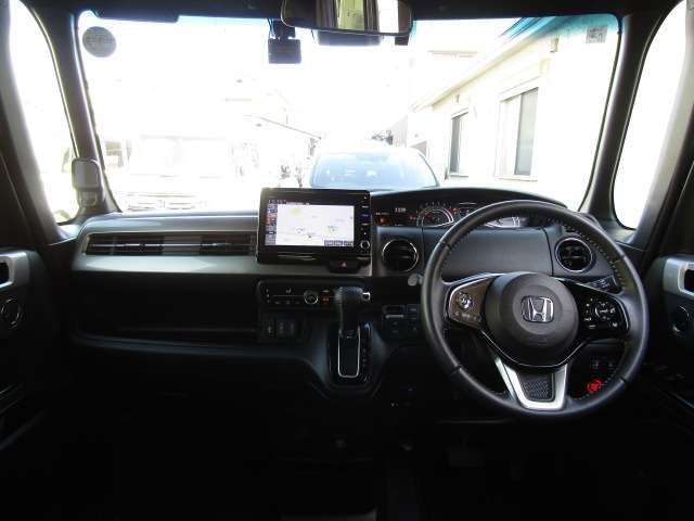 HONDA N BOX CUSTOM 2023 Image 31