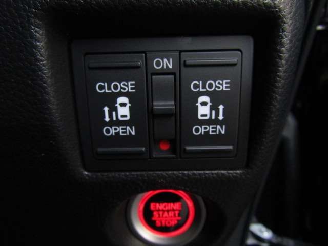 HONDA N BOX CUSTOM 2023 Image 31