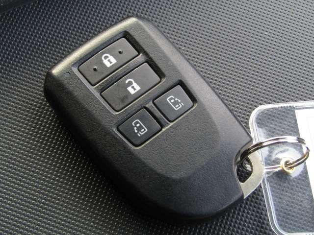 TOYOTA HIACE VAN 4WD 2023 Image 31