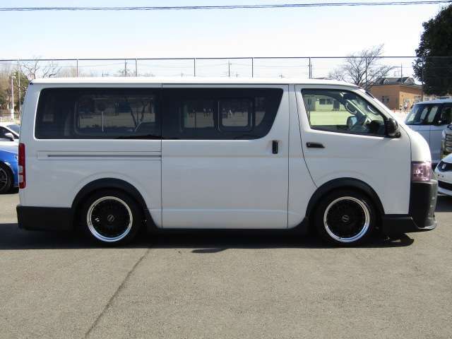 TOYOTA HIACE VAN 2WD 2016 Image 31