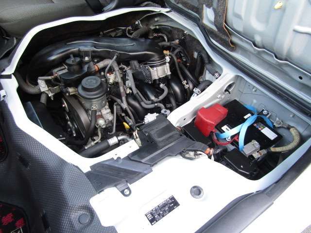 TOYOTA HIACE VAN 2WD 2016 Image 31