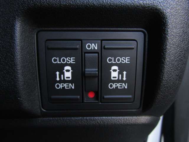 HONDA N BOX CUSTOM 2024 Image 31